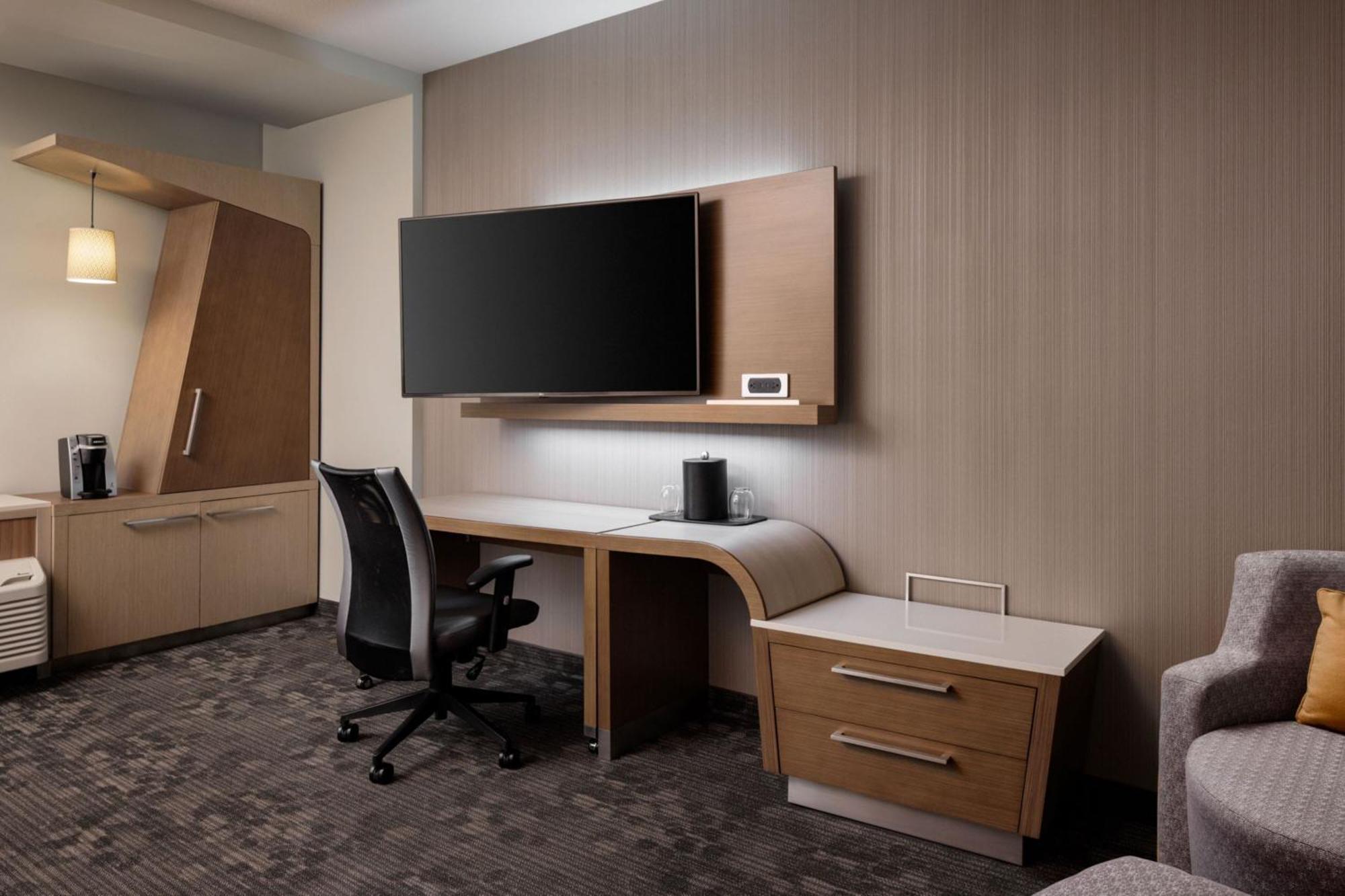 Courtyard By Marriott Prince George Buitenkant foto